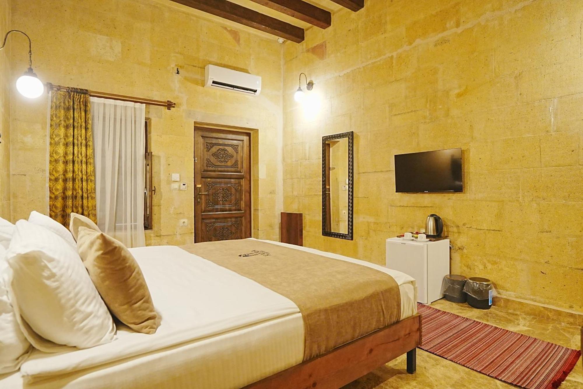 Kayra Cave Suites Гьореме Екстер'єр фото